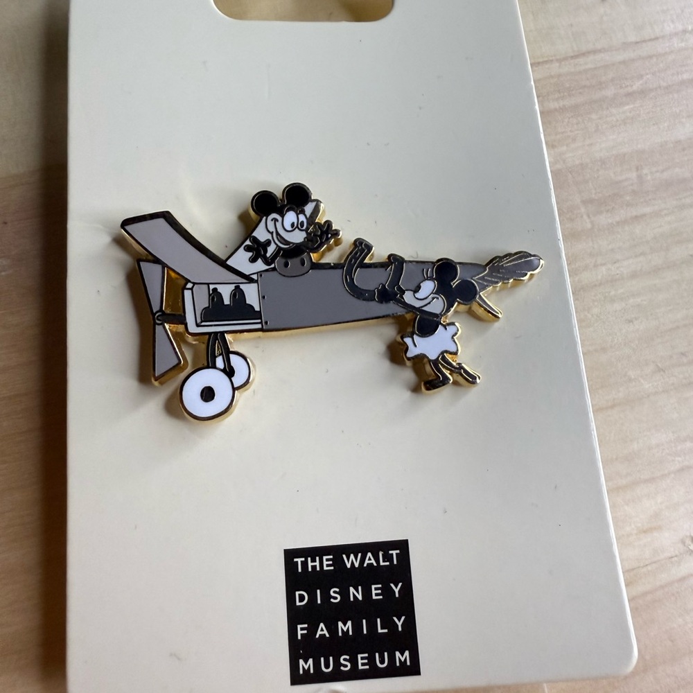 Disney Mickey Mouse Airplane Pin